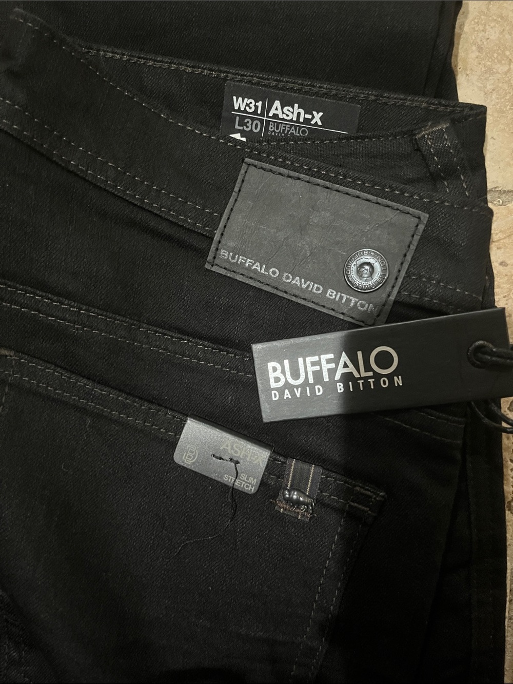 Buffalo David Bitton Men's Black Straight Jeans - Picture 2 of 2